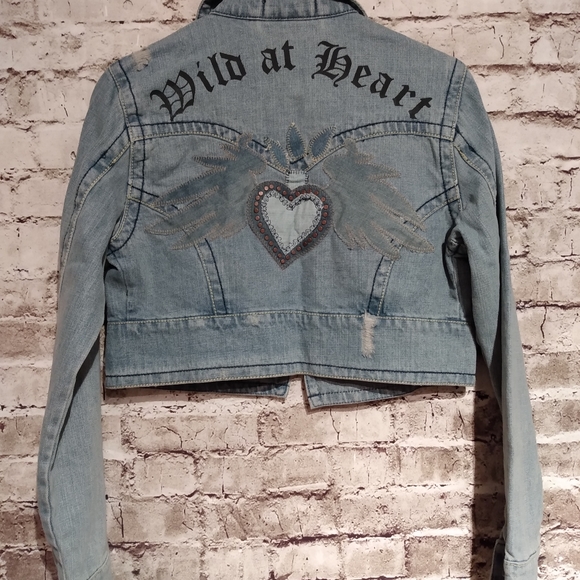 Cropped Denim Jacket - Picture 6 of 7